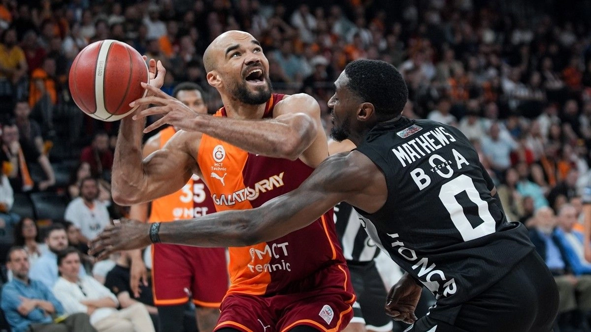 Derbiyi Galatasaray kazandı! Seride durum 1-1
