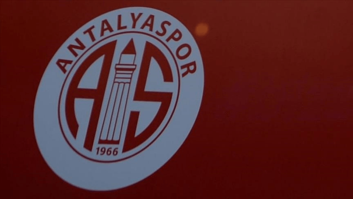 Antalyaspor’da FIFA krizi büyüyor! 13 oldu...