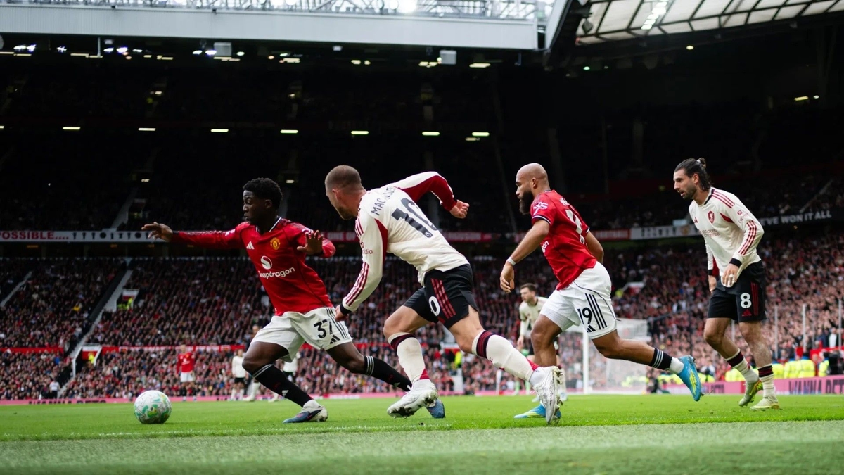 (ÖZET) Man United: 3 - Liverpool: 2 Maç Sonucu