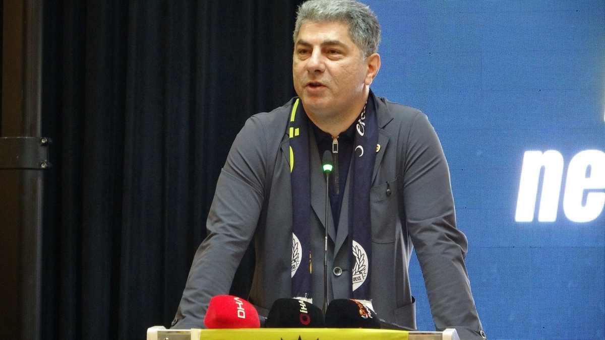 Fenerbahçe Başkan Adayı Hakan Safi, transfer edeceği yabancı golcüyü açıkladı