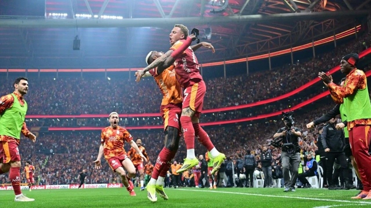 Galatasaray'da kupa töreninin tarihi belli oldu!