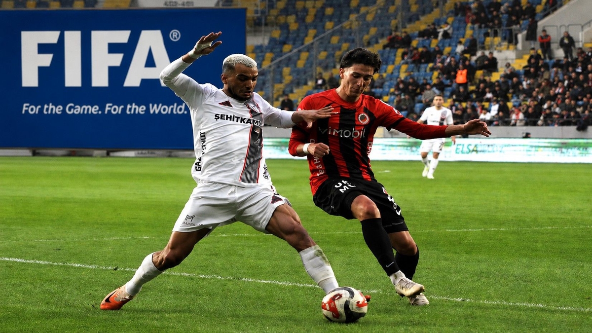 FIFA’dan Gençlerbirliği ve Gaziantep FK'ya transfer cezası!
