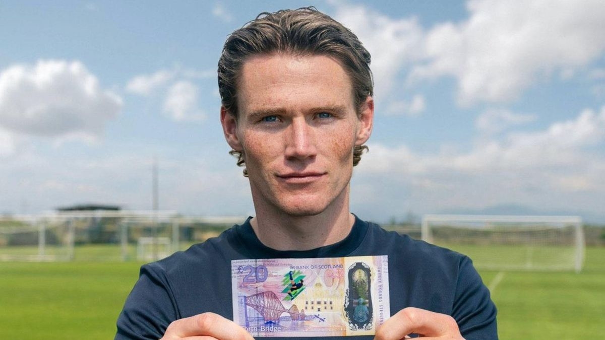 İskoçya'da McTominay'in attığı röveşata golün işlendiği 20 sterlinlik banknot basıldı