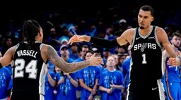 Victor Wembanyama tarihe geçti, Spurs konferans finaline galibiyetle başladı