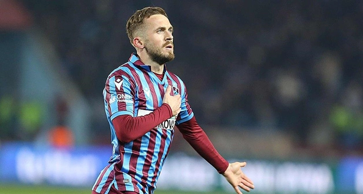 Trabzonspor'da Edin Visca şehirden ayrıldı