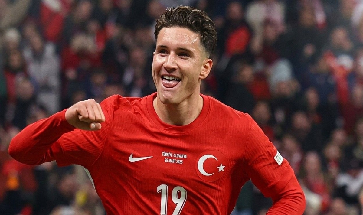 Trabzonspor'da transferde Deniz Gül bombası! Teklife sıcak bakıyor