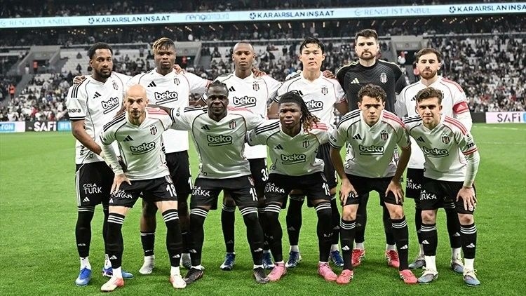 Trabzonspor, Beşiktaş'tan ayrılan El Bilal Toure'yi transfer listesine ekledi