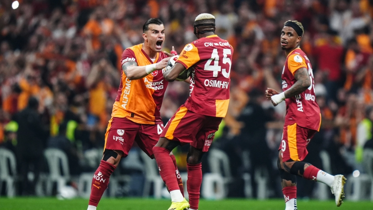 Galatasaray - Antalyaspor maçında tartışılan pozisyonlara Trio'dan flaş yorum!