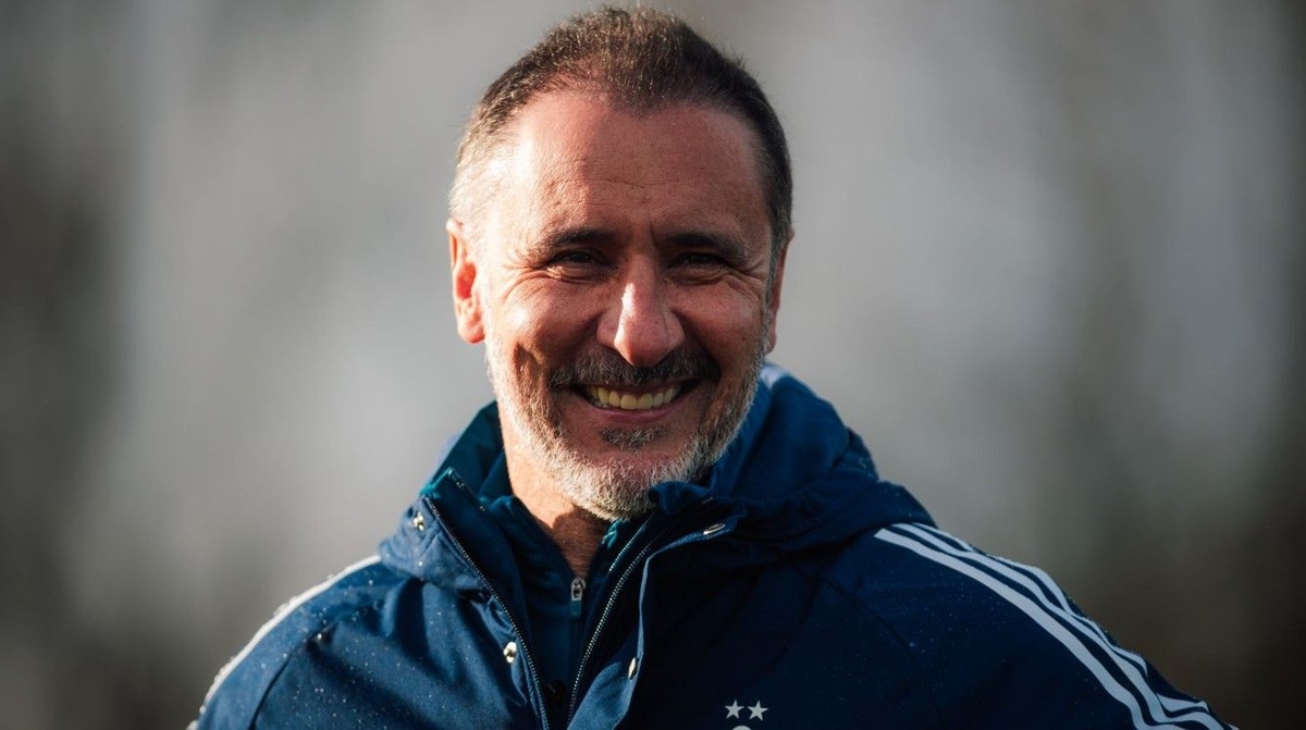 İngiliz ekibi Nottingham Forest, Fenerbahçe'nin yıldızı için 16 milyon euroluk transfer teklifi yaptı