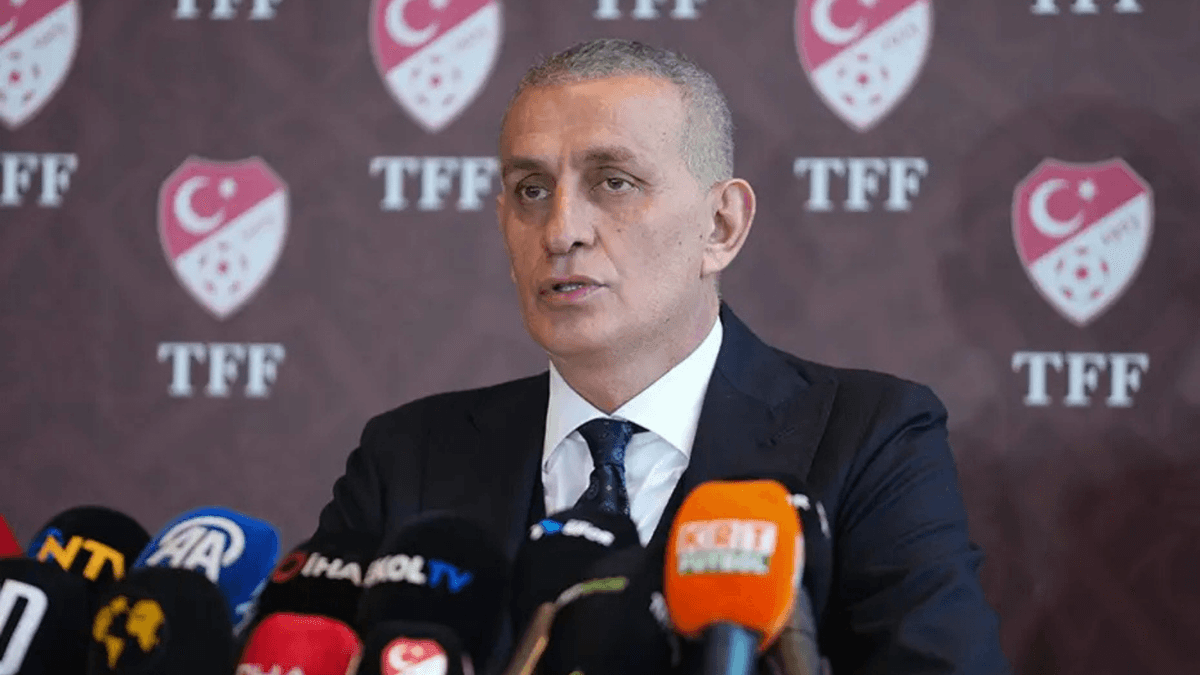 Hacıosmanoğlu’ndan çift sözleşme açıklaması! "Asgari ücretli futbolcu...''