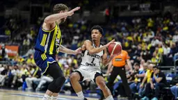 Beşiktaş GAIN Fenerbahçe Beko'yu deplasmanda 85-72 mağlup etti