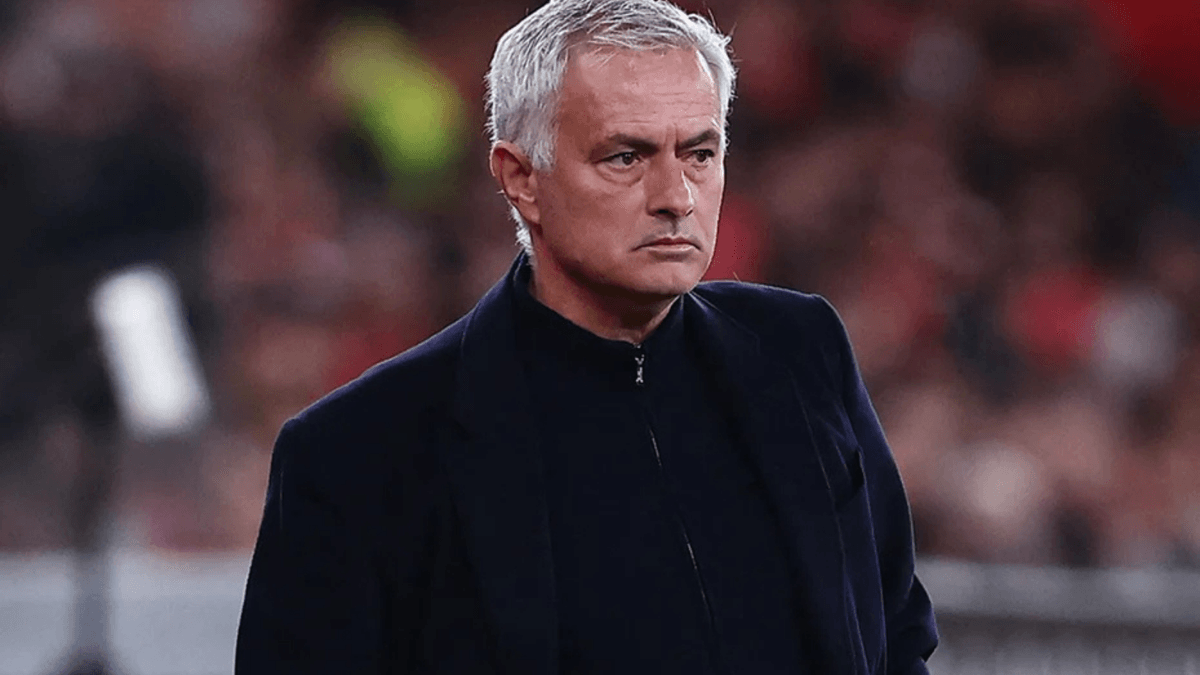Mourinho devreye girdi! Galatasaray'ın hedefinde sürpriz rakip