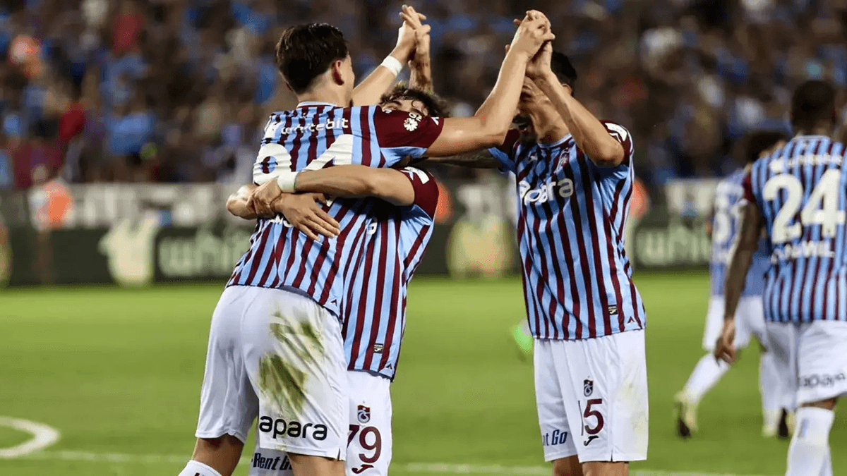Trabzonspor'da ayrılık kapıda! Tecrübeli isim yolcu