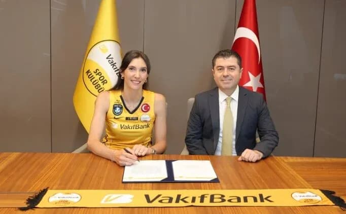 Naz Aydemir Akyol