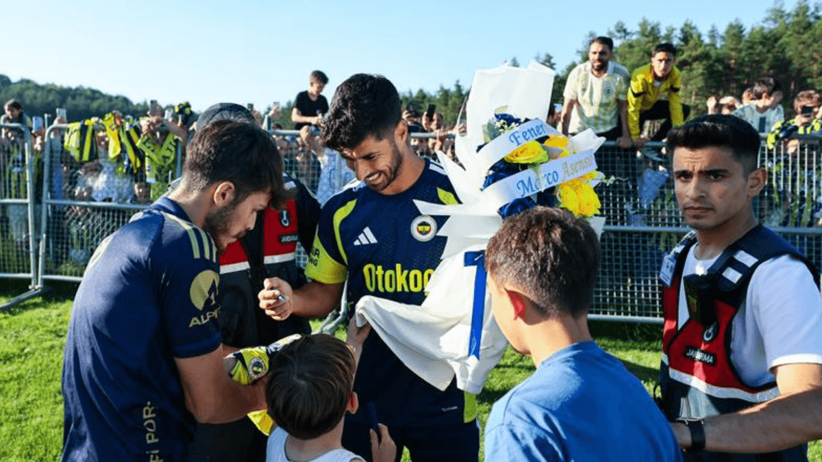 Topuk Yaylası’nda büyük Fenerbahçe coşkusu! 6 bin taraftar akın etti