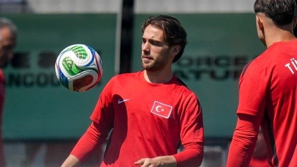 Yunus Akgün: "Herkes ilk 11 oynamak istiyor ama burası milli takım"