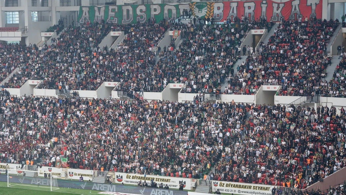 Amed Sportif Faaliyetler'den teknik direktör açıklaması!