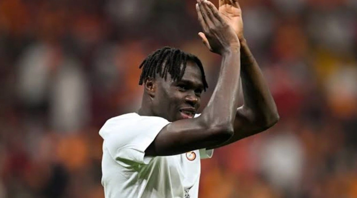 Galatasaray'da Singo'ya Avrupa devi talip oldu! Kulüp rekoru kıracak geçecek bonservis...