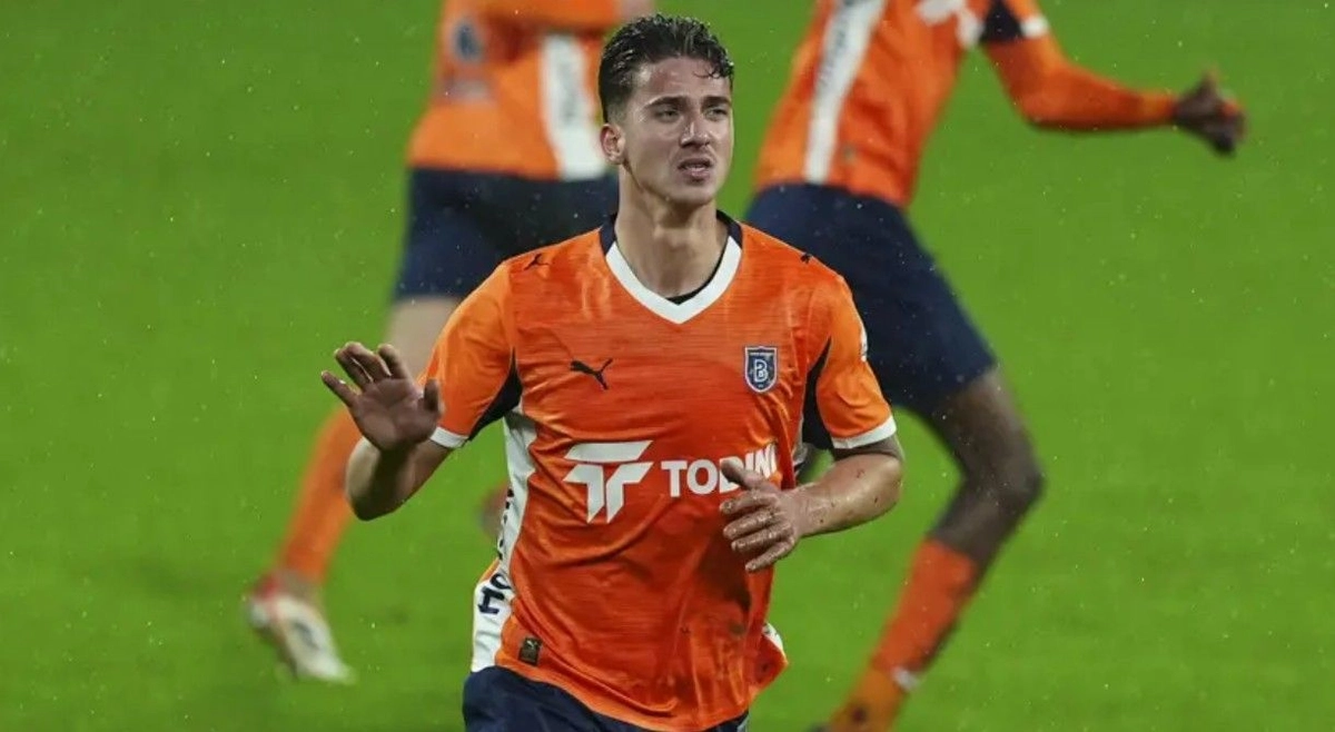 Galatasaray'dan Başakşehir'e Bertuğ Yıldırım için yeni teklif! Para+futbolcu...