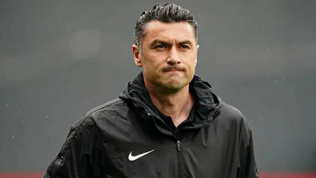 Burak Yılmaz için flaş iddia! Geri dönüyor...