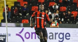 Gaziantep FK'lı Myenty Abena, İsrail'de oynamayı kabul etmedi, teklif reddedildi