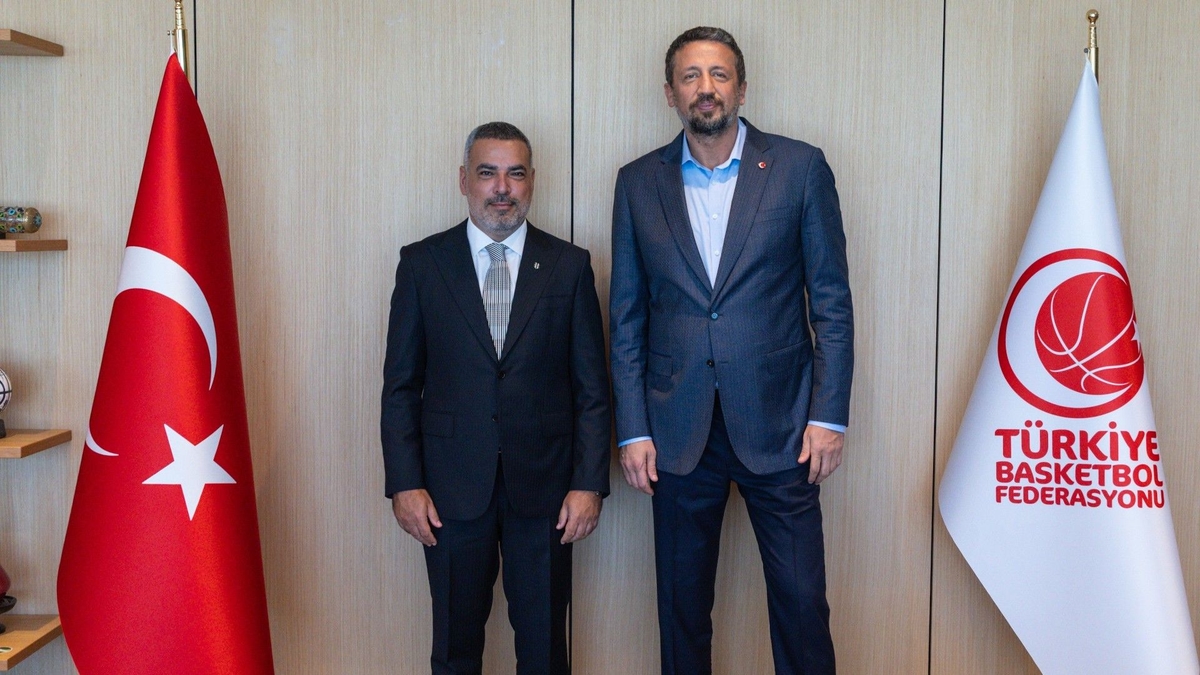 Özkan Arseven'den TBF Başkanı Hidayet Türkoğlu'na ziyaret
