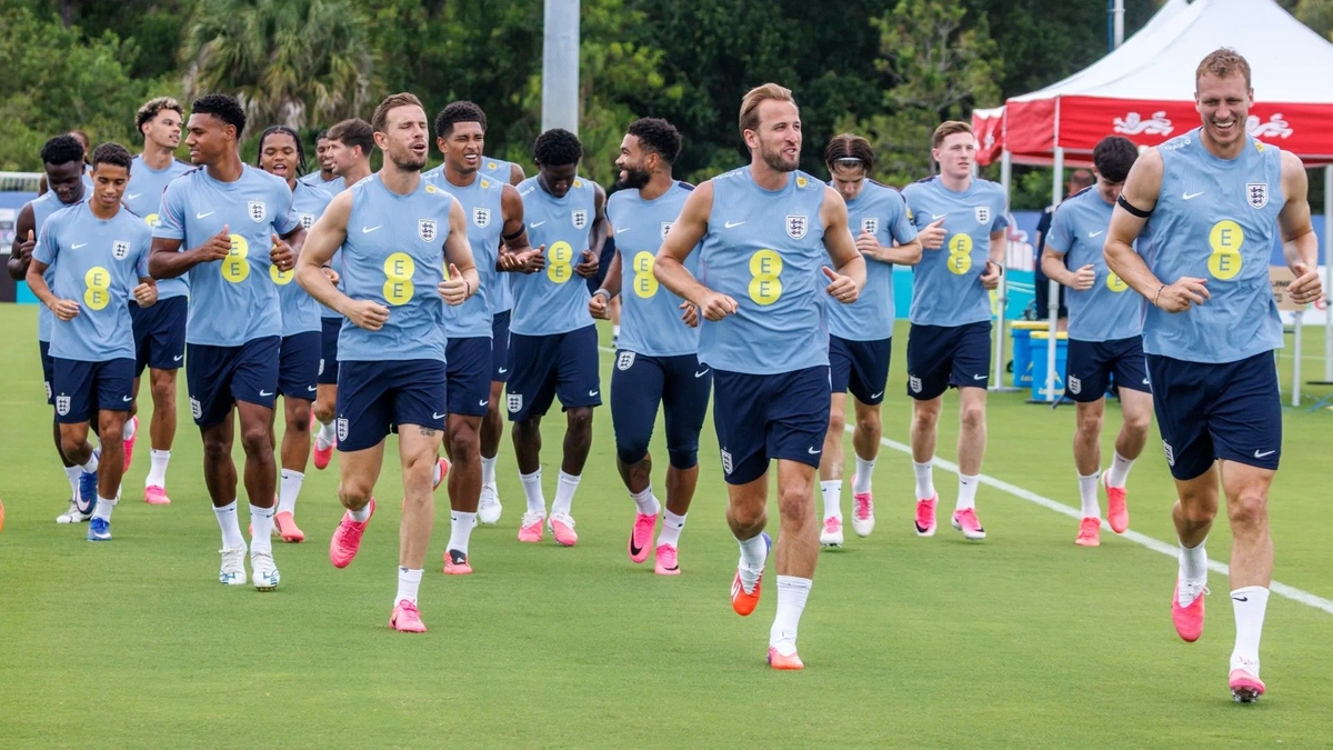 Dünya Kupası'nda hırsızlık! Kane'in kramponları bile çalındı