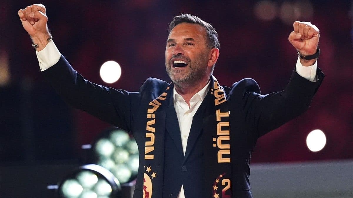 Okan Buruk'tan flaş G.Saray iddiası: "Dünyanın 1 numarası"