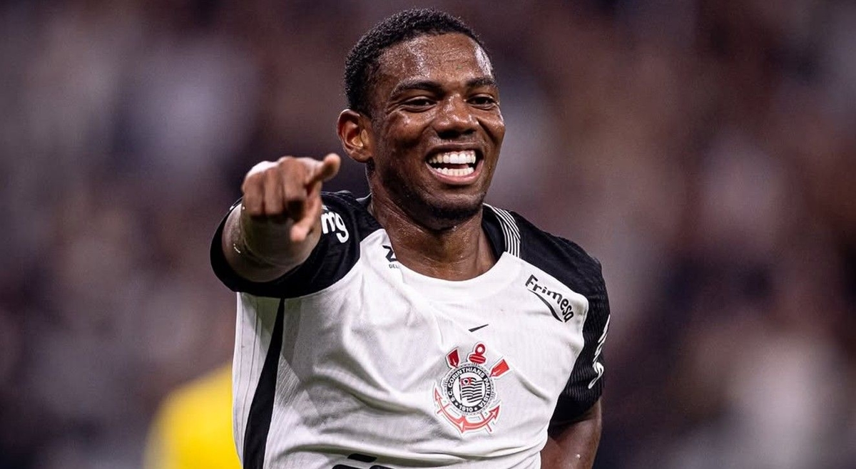Fenerbahçe, 20 yaşındaki Brezilyalı futbolcu Andre'nin peşinde