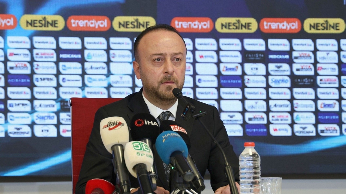 Burak-Özçoban