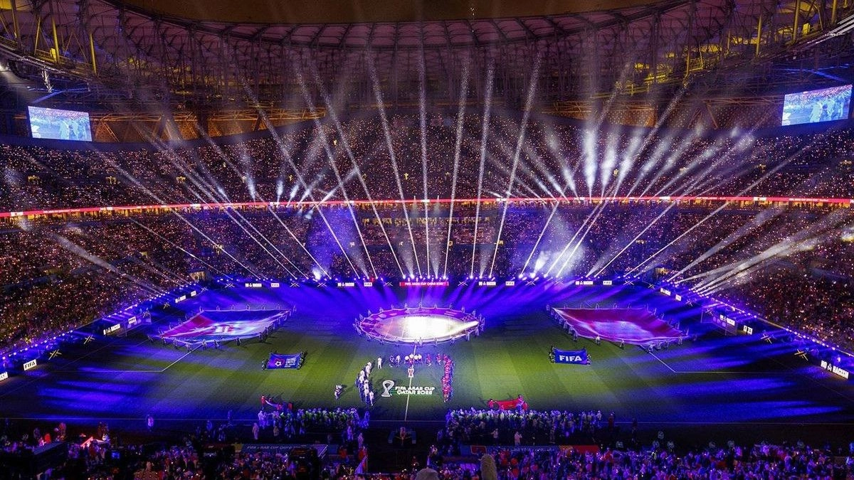 Dünya Kupası finalini stattan izlemek isteyenler adeta servet ödeyecek