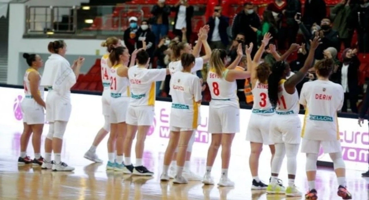 Avrupa'da 3 kez final oynayan Melikgazi Kayseri Basketbol ligden çekildi