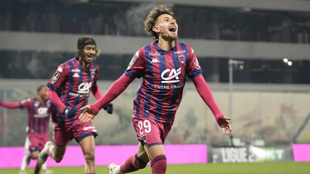 İlhan Fakılı, Beşiktaş için İstanbul'da!