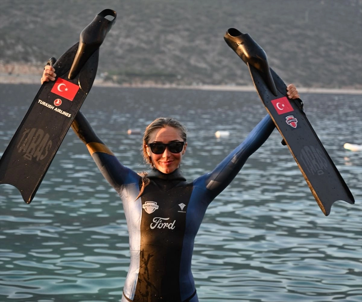 Şahika Ercümen'den Türkiye Şampiyonası'nda 2 altın