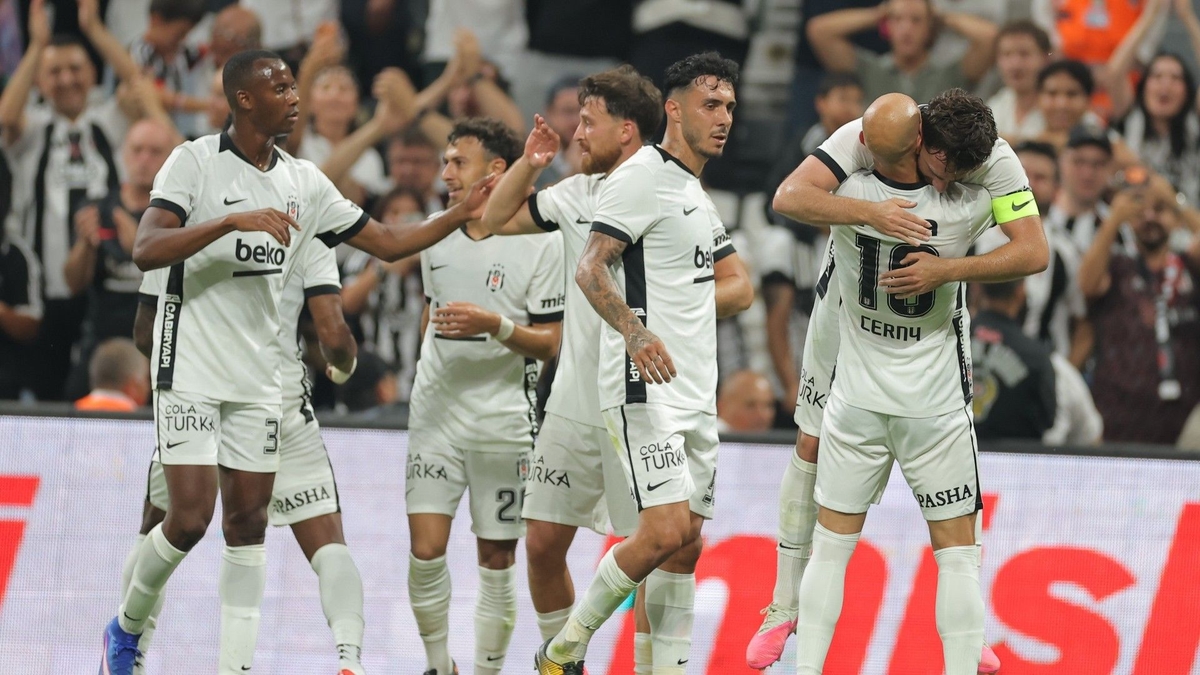 Beşiktaş'ta Italiano etkisi! Sezona zaferle başladı