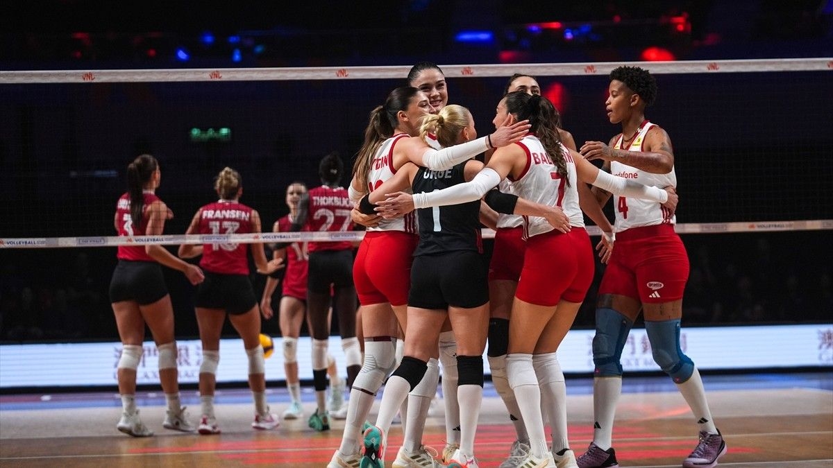 Kanada'yı deviren Filenin Sultanları yarı finalde! İşte muhtemel rakibimiz...
