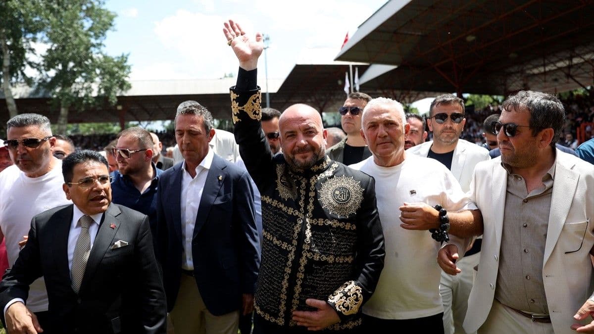 Kırkpınar Yağlı Güreşleri'nde güreş ağalığı ihalesine dev teklif!