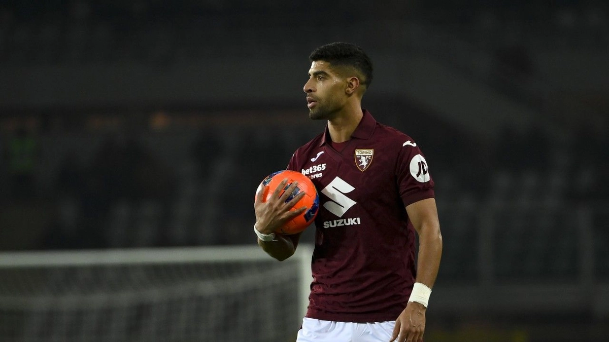 Adam Masina