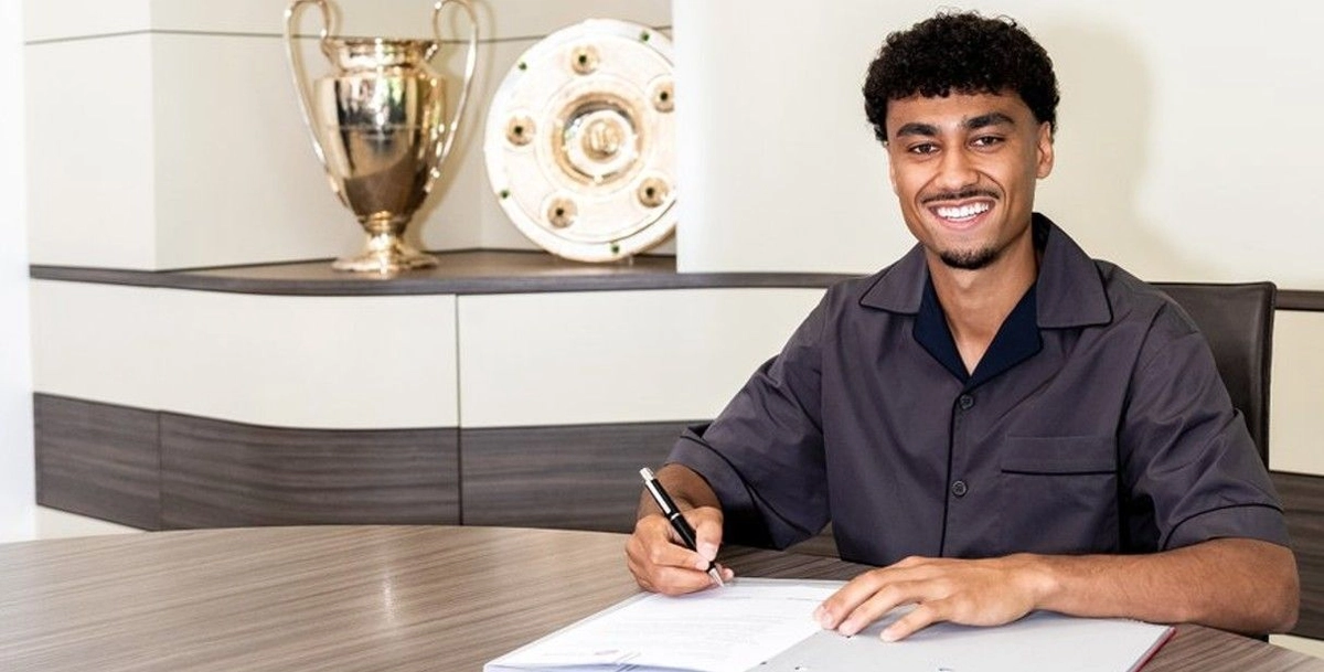 Bayern Münih, Nathaniel Brown'ı kadrosuna kattı