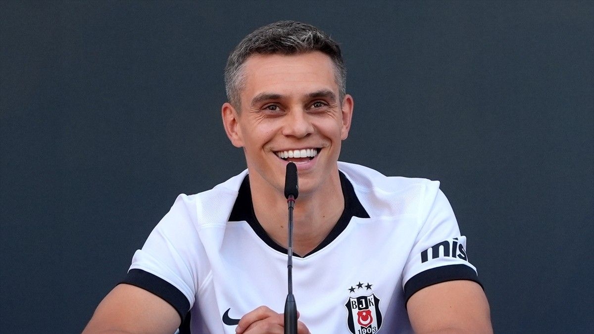 Beşiktaş kadroyu UEFA'ya bildirdi: Leandro Trossard listede yok!