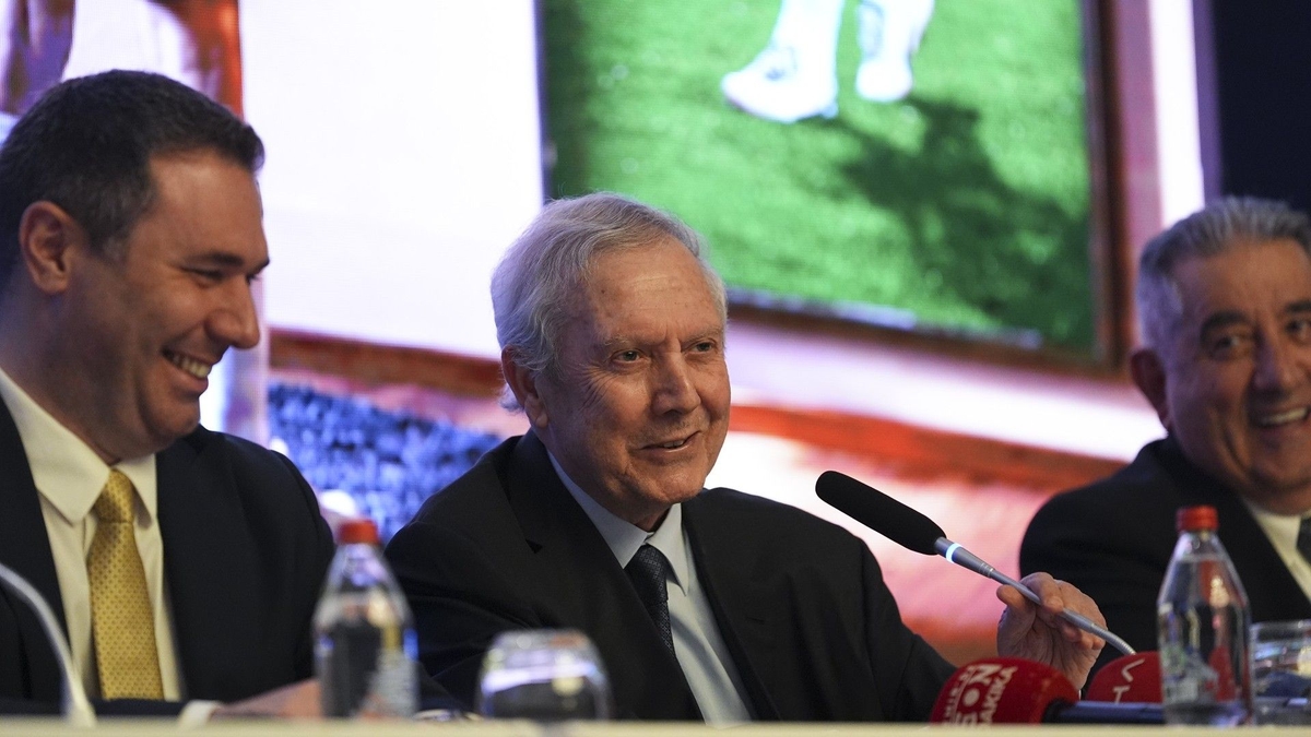Fenerbahçe'de yerli harekatı! Galatasaray da istiyor...