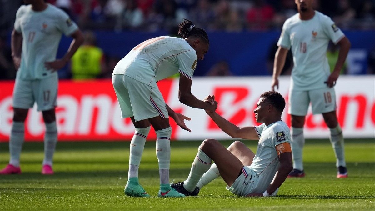 Fas maçında oyuna devam edememişti... Mbappe'den sakatlık açıklaması!