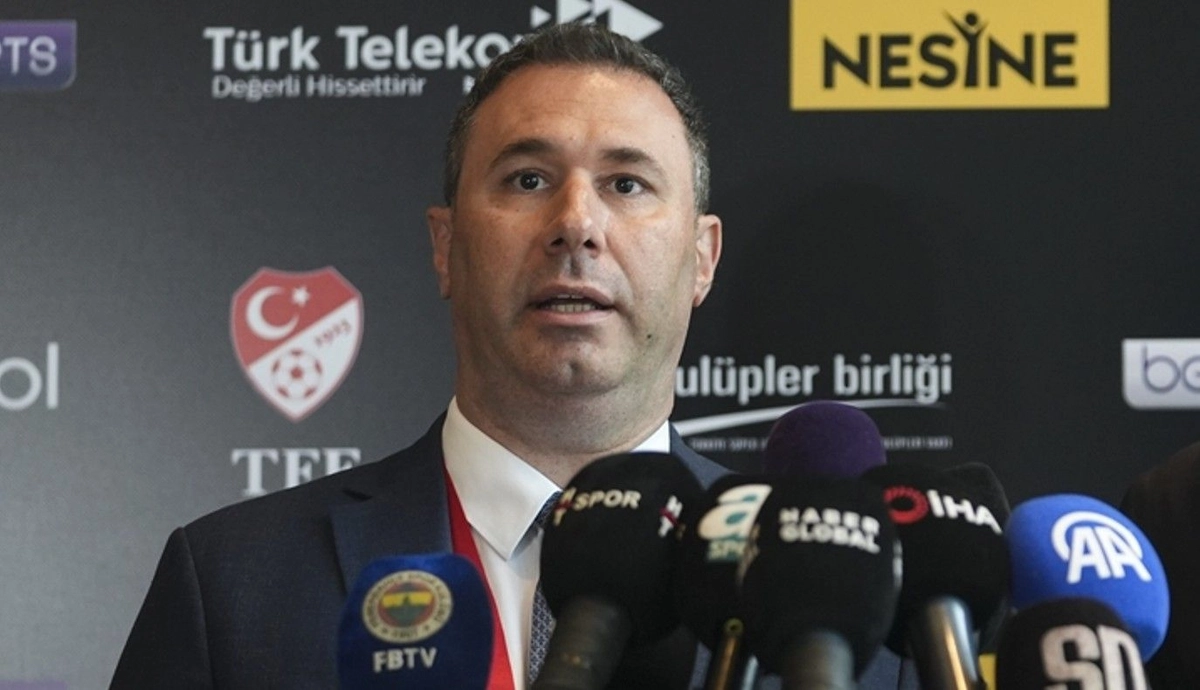Fenerbahçe Başkan Vekili Barış Göktürk: "Yeni 10+4 kuralı ile birlikte bazı dezavantajlarımız var"