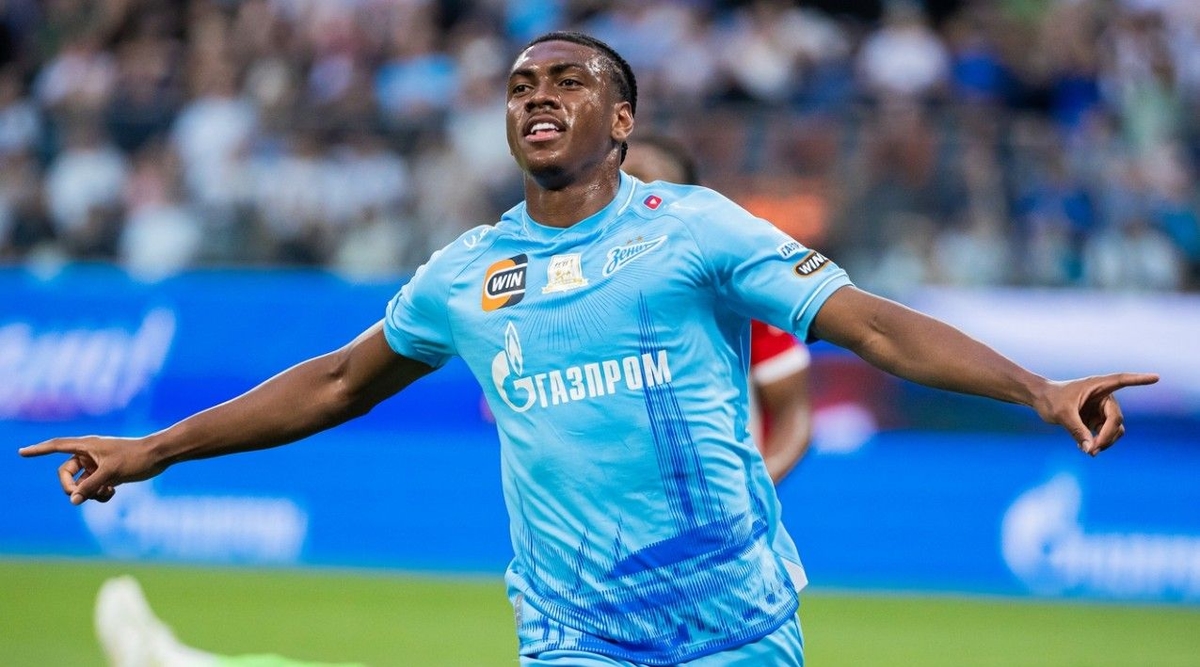 Trabzonspor'dan Zenit'e transfer olan Felipe Augusto yeni takımında müthiş bir başlangıç yaptı