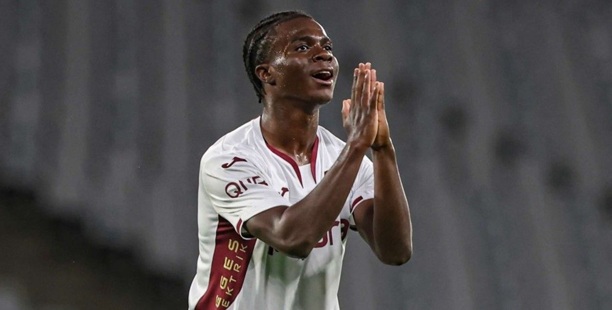 Christ Oulai'yi transferinde flaş gelişme! Türkiye'ye geliyorlar