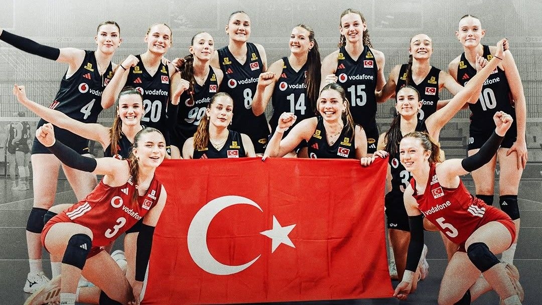 U18 Kadın Voleybol Milli Takımı namağlup finalde!