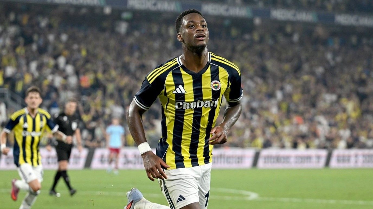 Al Nassr'da maaş krizi! Jhon Duran transferi etkilenebilir