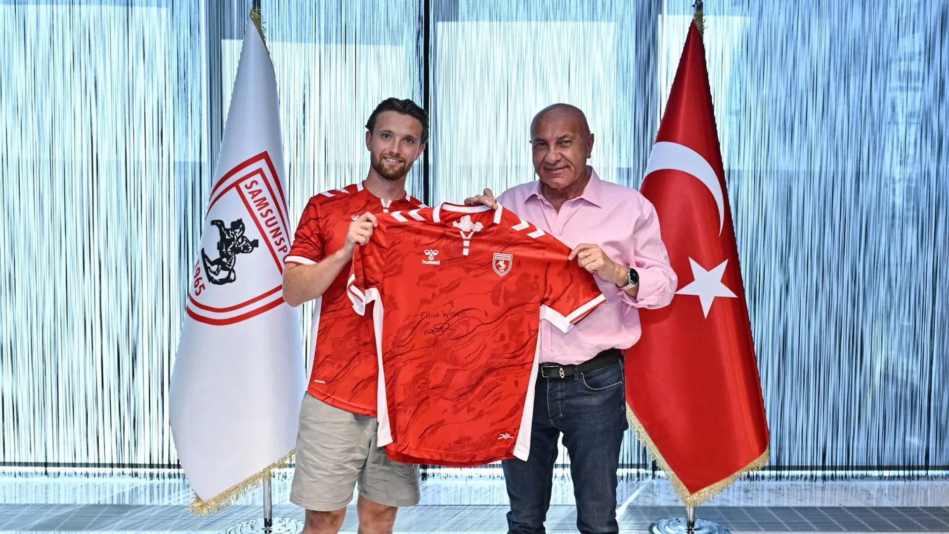 Elliot Watt, Samsunspor'da: İmzalar atıldı!