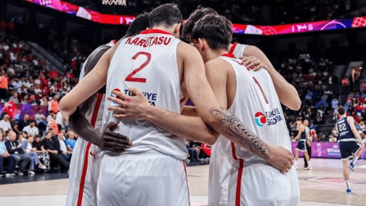 CANLI: Avustralya - Türkiye (FIBA U17 Basketbol Dünya Kupası)
