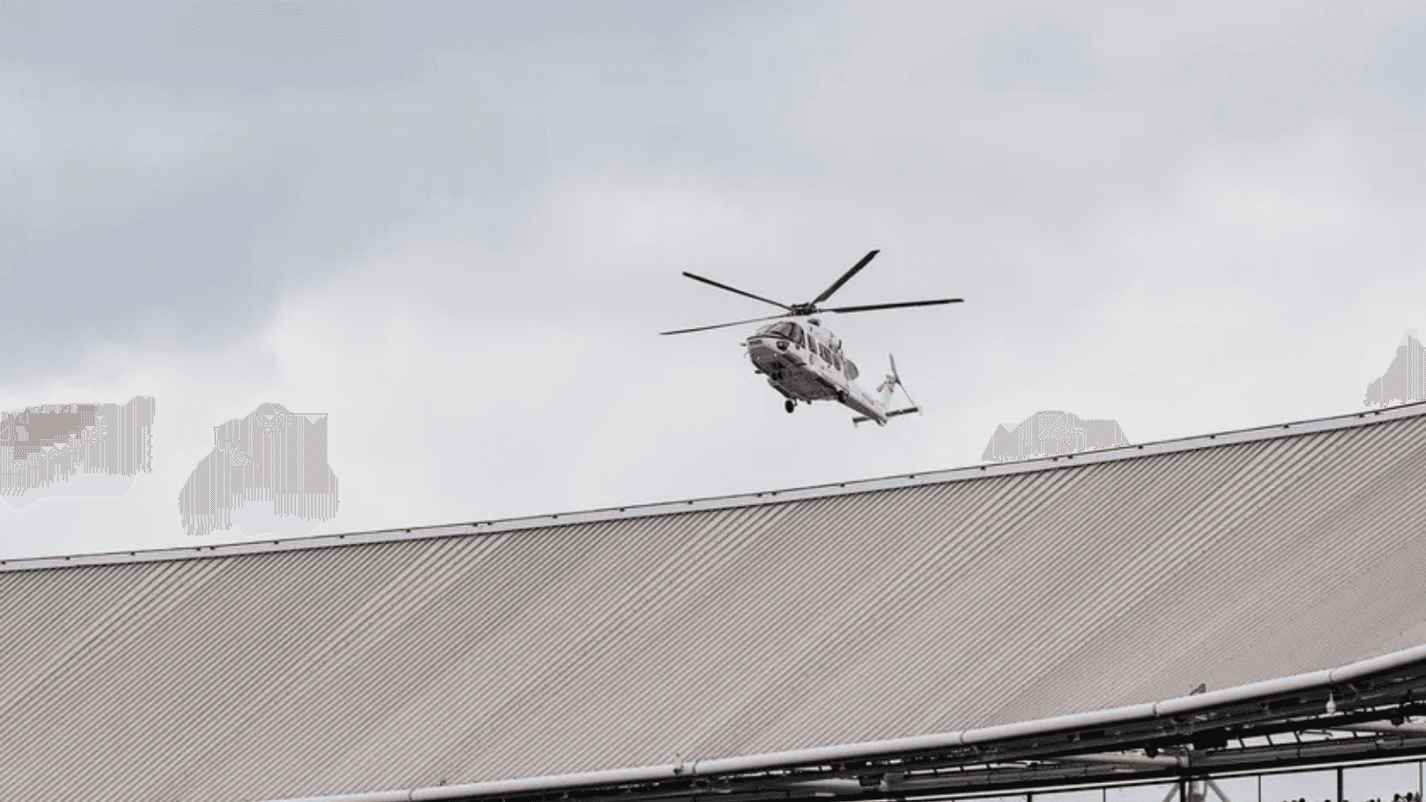 Feyenoord'dan yeni transferlere helikopterli tanıtım